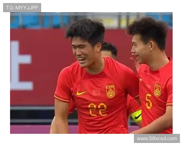 U23国足半场0-1 彭啸伤退进攻乏力 U23国足半场0-1 彭啸伤退进攻乏力